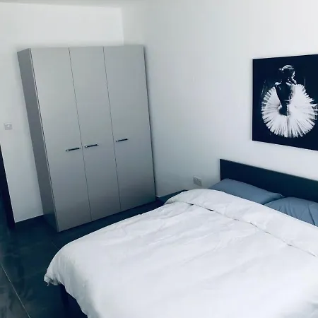 Appartement Stylish Retreat In Ta'xbiex *